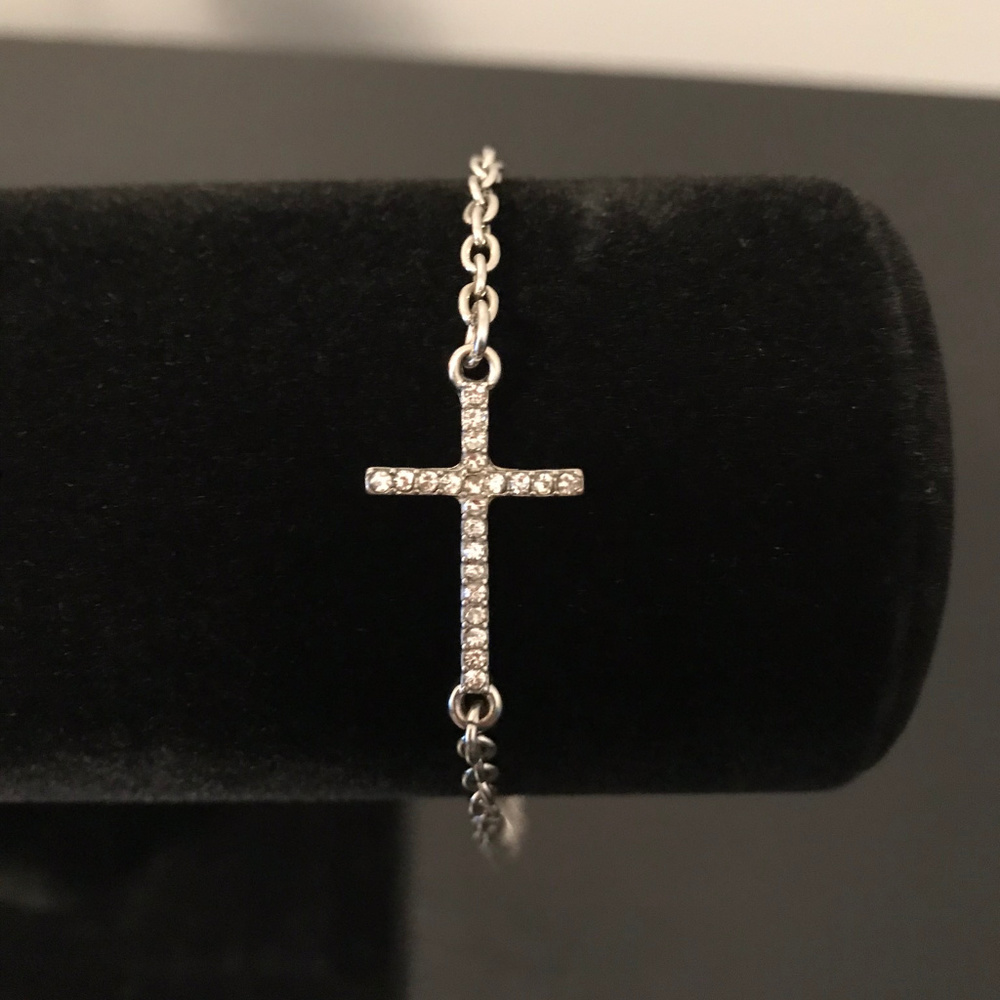 Silver Toned Bracelet/Anklet with Rhinestone Cross